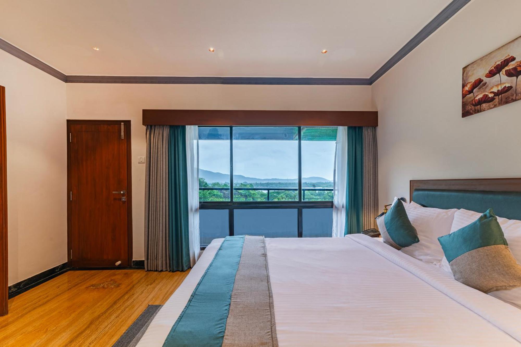 Hotel Sterling Karwar Extérieur photo