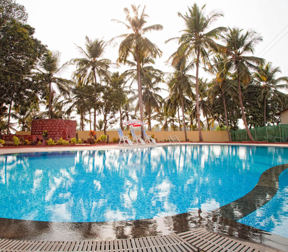 Hotel Sterling Karwar Extérieur photo