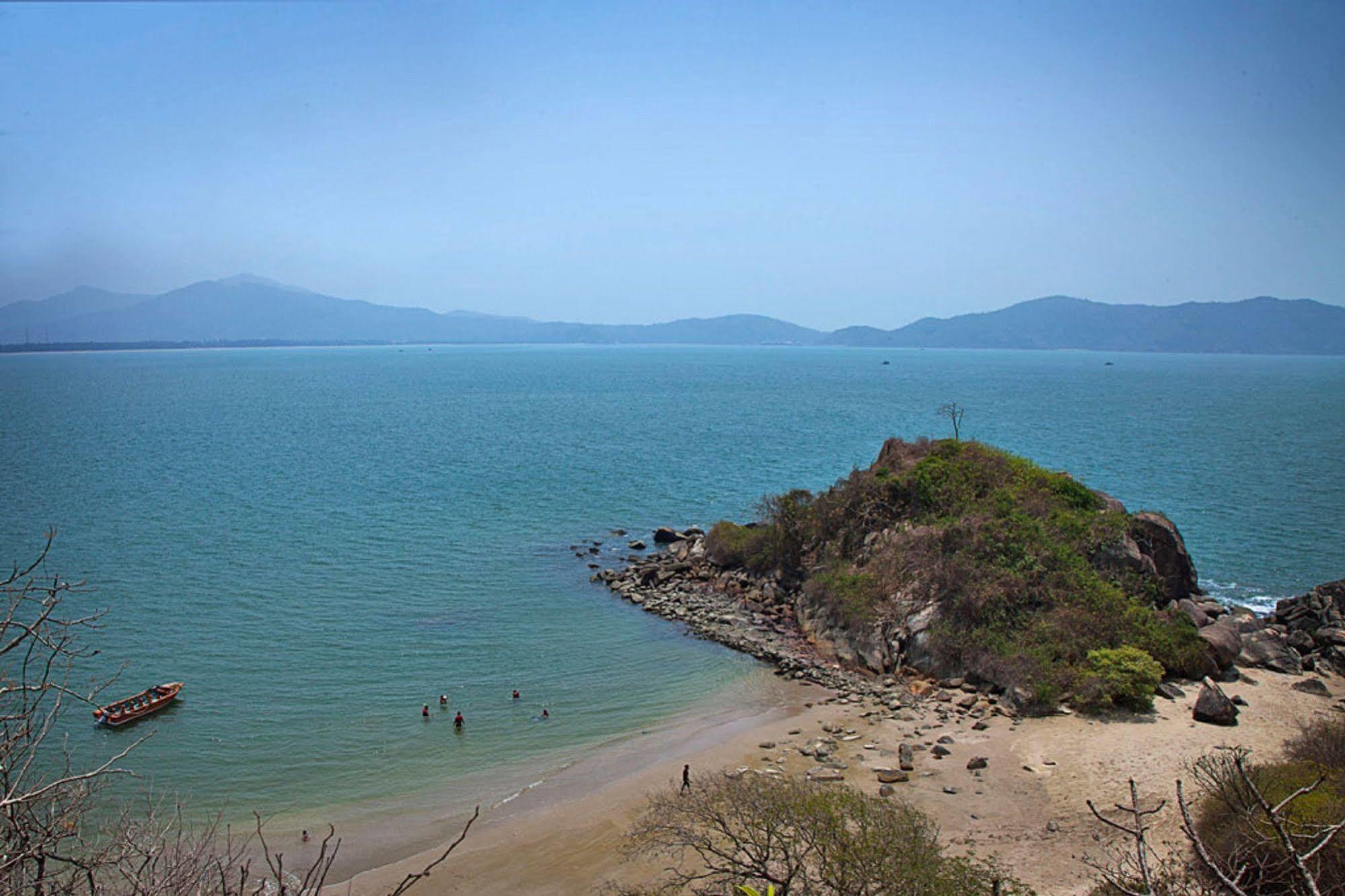 Hotel Sterling Karwar Extérieur photo